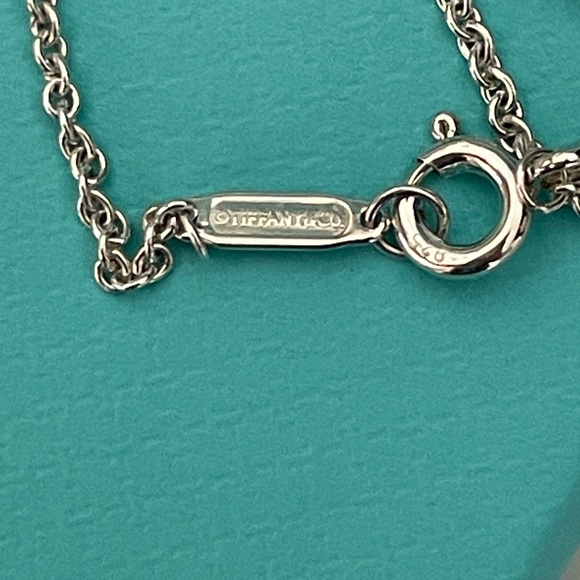 Tiffany & Co elephant bracelet - Picture 7 of 9